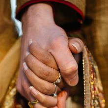 https://lshopstatic.s3.eu-central-1.amazonaws.com/products/60000_Print Shop/Indian Wedding Couple-3.jpg